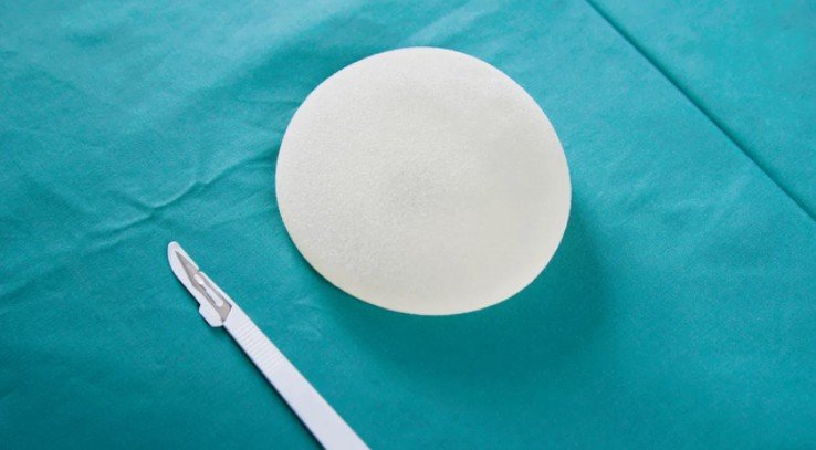 Breast Implants and Pregnancy