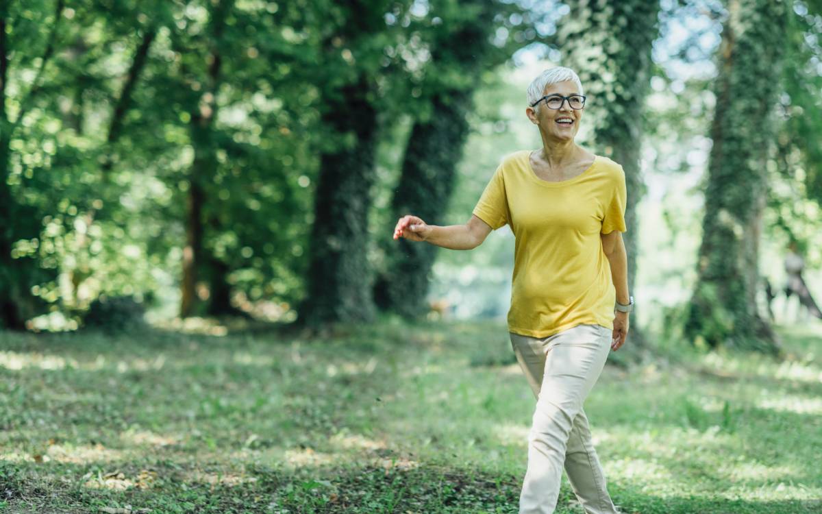 Embracing Change: Healthy New Year Goals for Menopause Transition